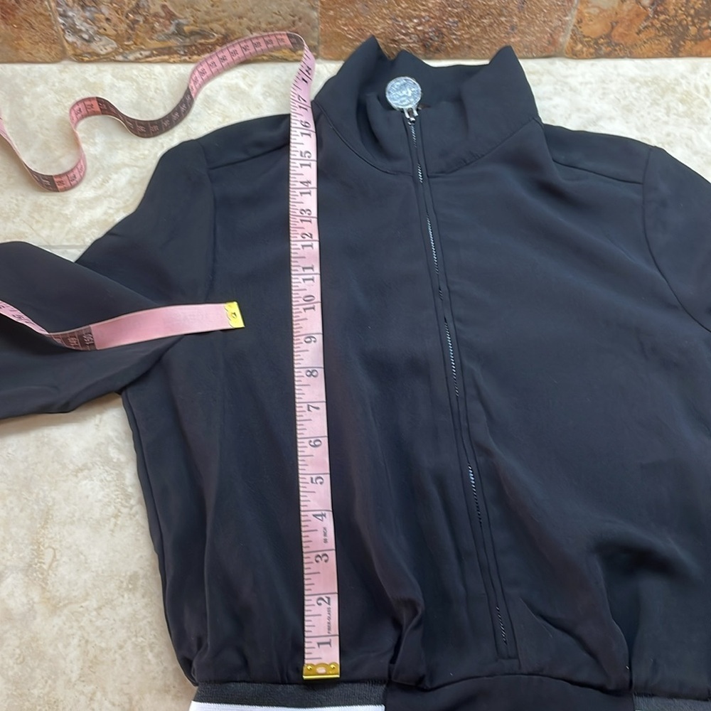 Guess Jumpsuit XS Black Zip Front Wide Leg Long Sleeve Stripe Trim Athleisure - Picture 15 of 16